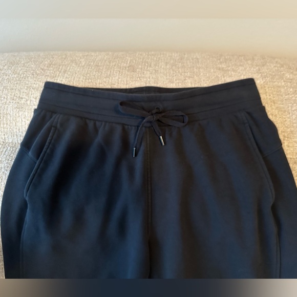 CALIA Joggers (M) - Picture 3 of 4
